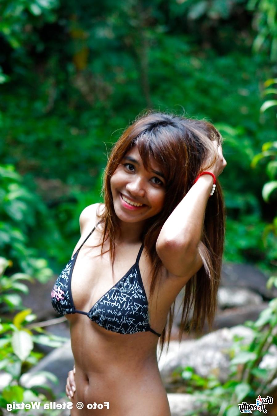 22P More hot Thai girls for YOU to meet (2)
