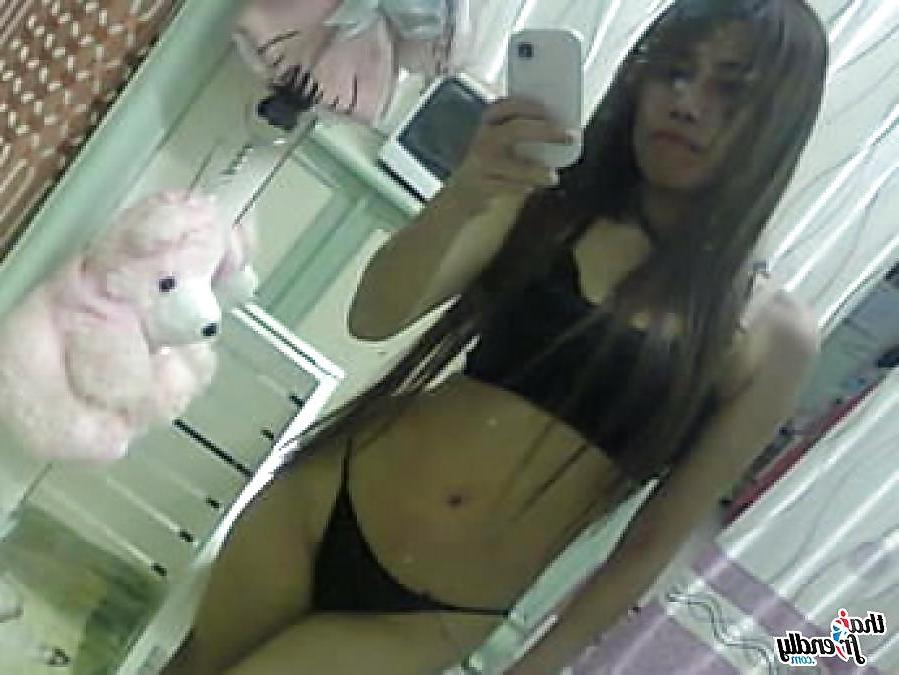 22P More hot Thai girls for YOU to meet (2)