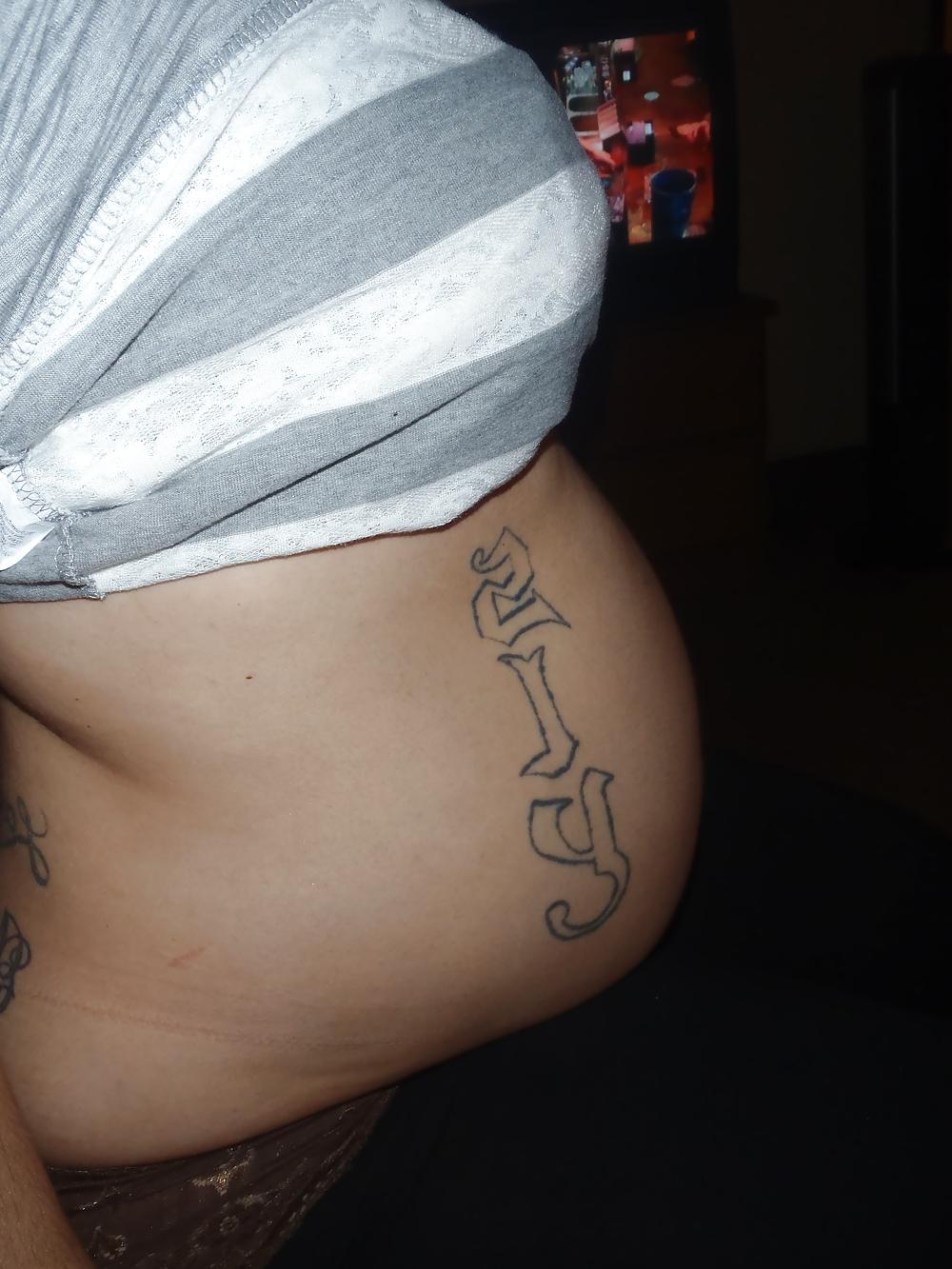 22P My 22 weeks pregnant Shade Smith