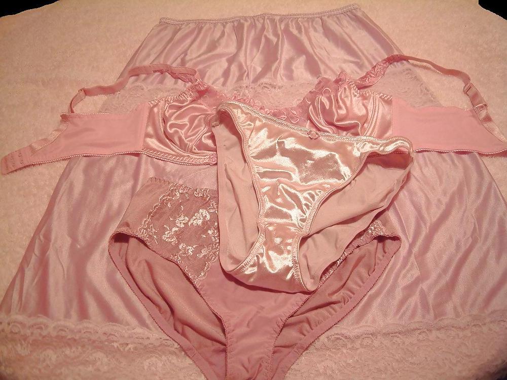 24P Pink Panty & Bra Cum 1