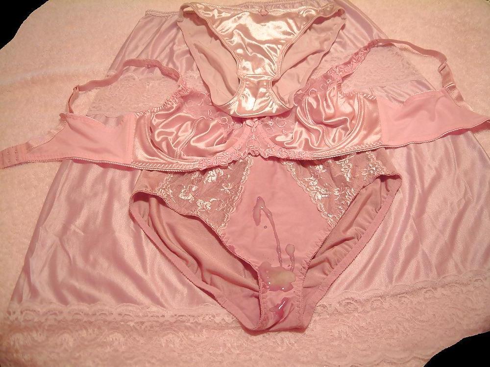 24P Pink Panty & Bra Cum 1