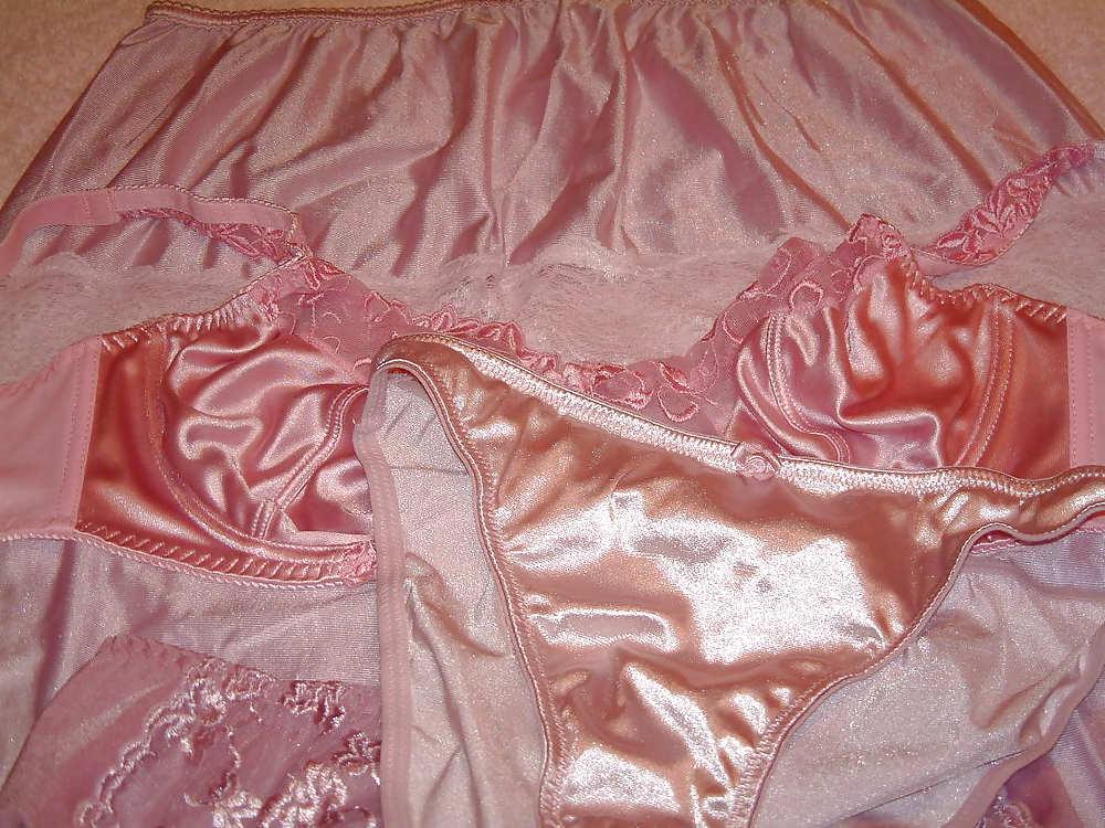 24P Pink Panty & Bra Cum 1