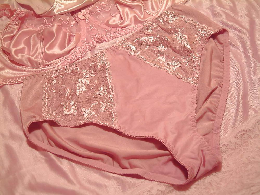 24P Pink Panty & Bra Cum 1