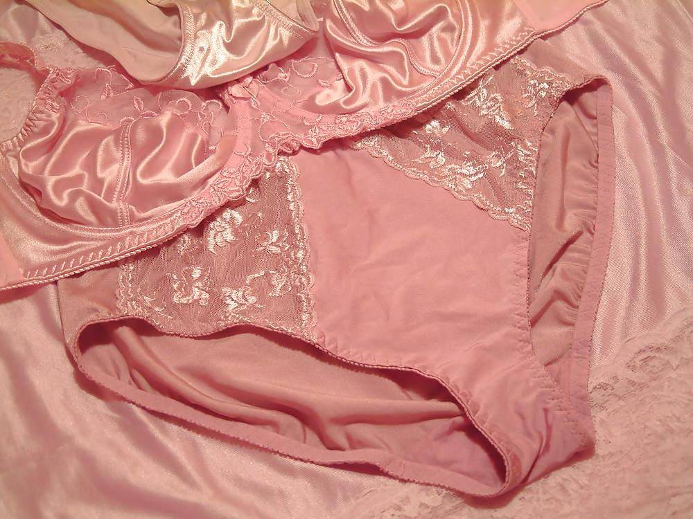 24P Pink Panty & Bra Cum 1
