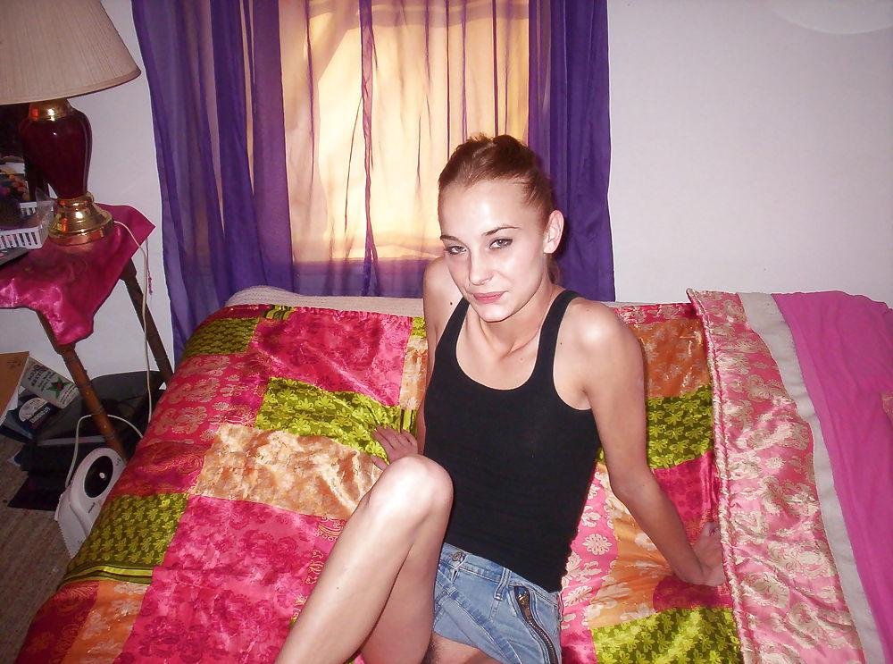 18P Jean Skirt Facial