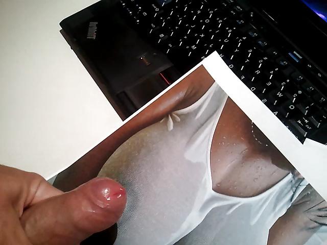25P Sperma auf Vivi 1