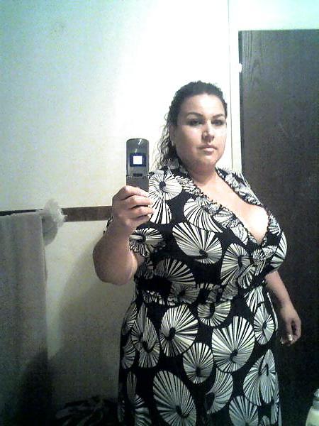 5P Wears a 42GGG nursing bra