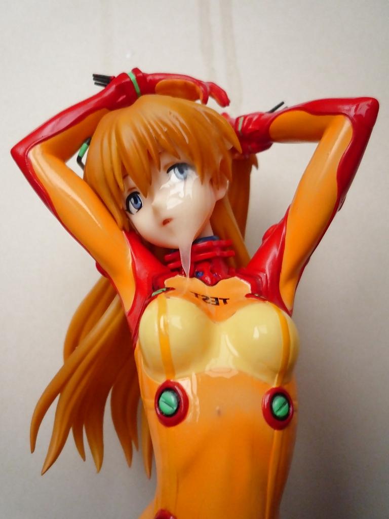 6P My cum on sexy figures