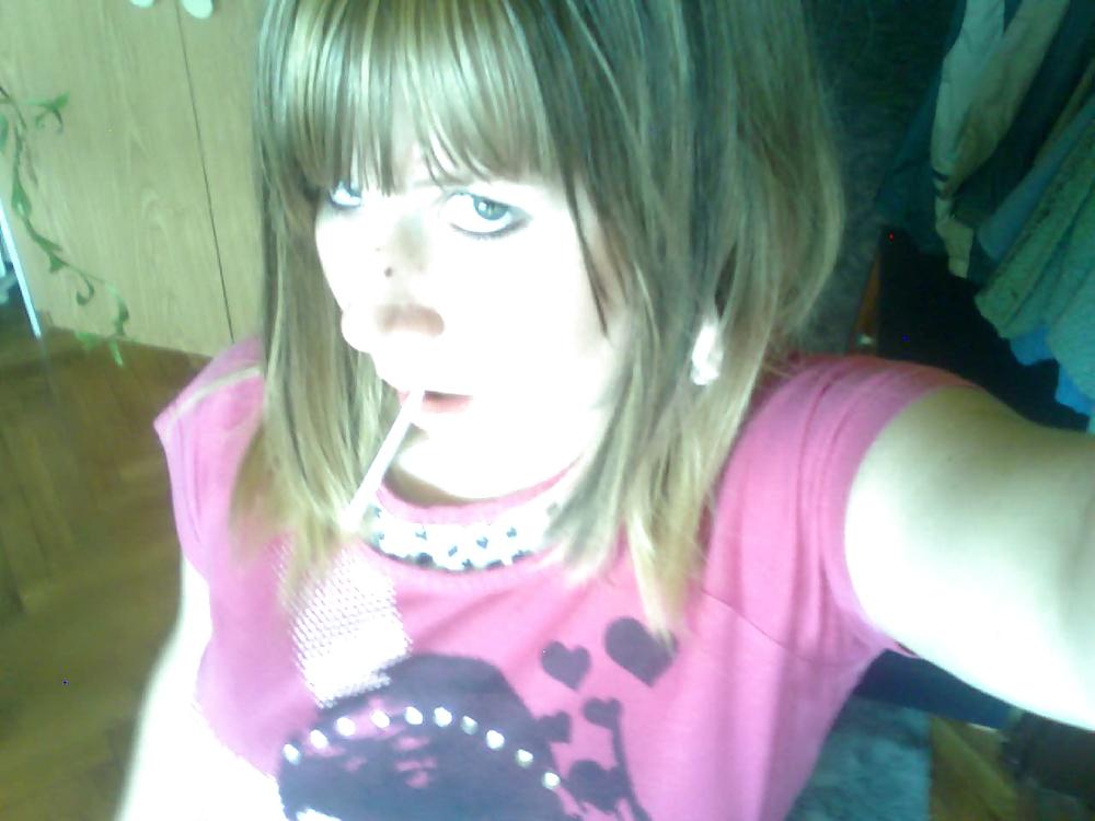 16P Pretty Amateur Blonde 20