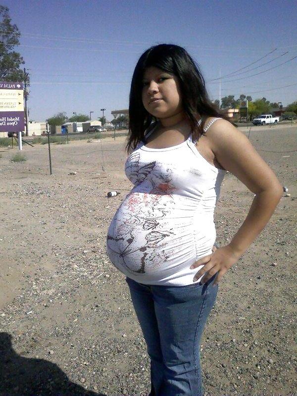 7P Some images of pregnant outdoor