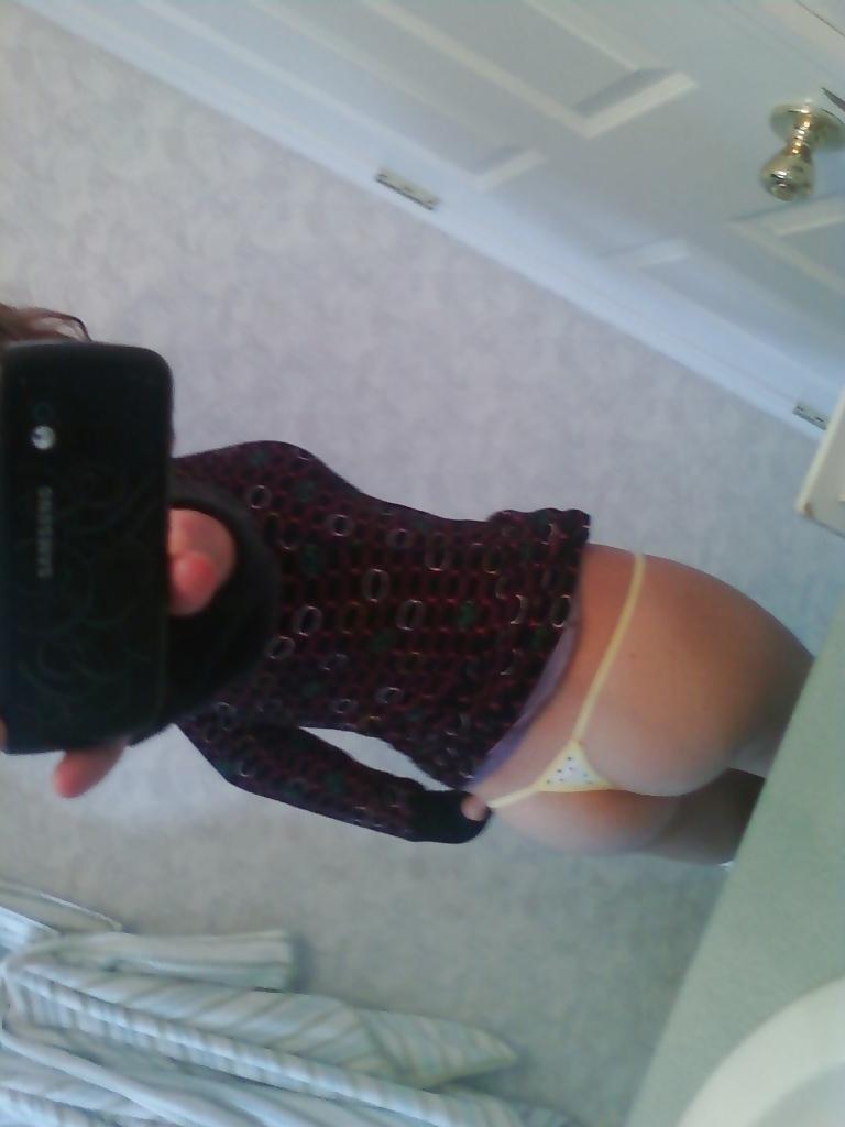 25P Amateur pretty cocksucking teen