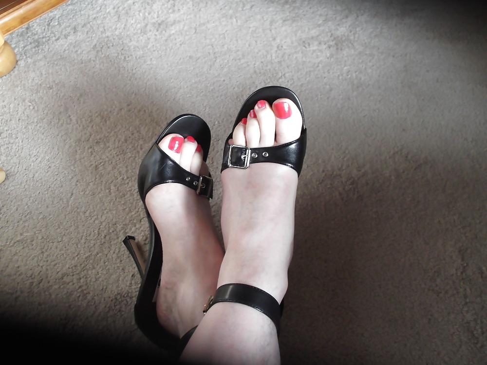 7P My pretty toes