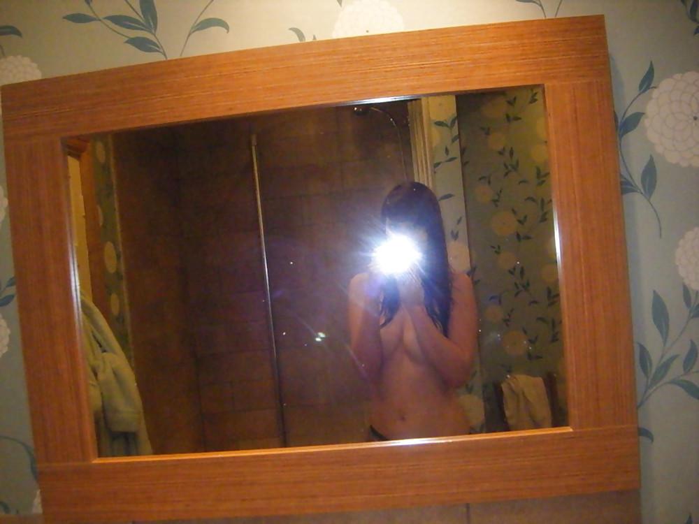 22P Pretty Amateur Brunette 32
