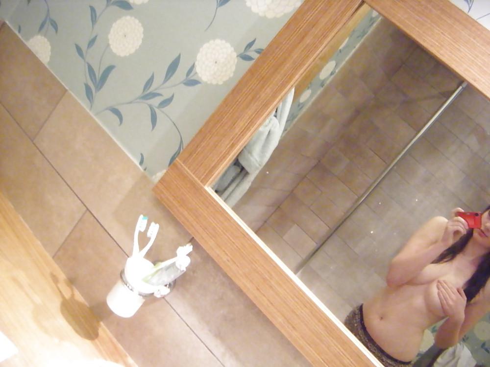 22P Pretty Amateur Brunette 32