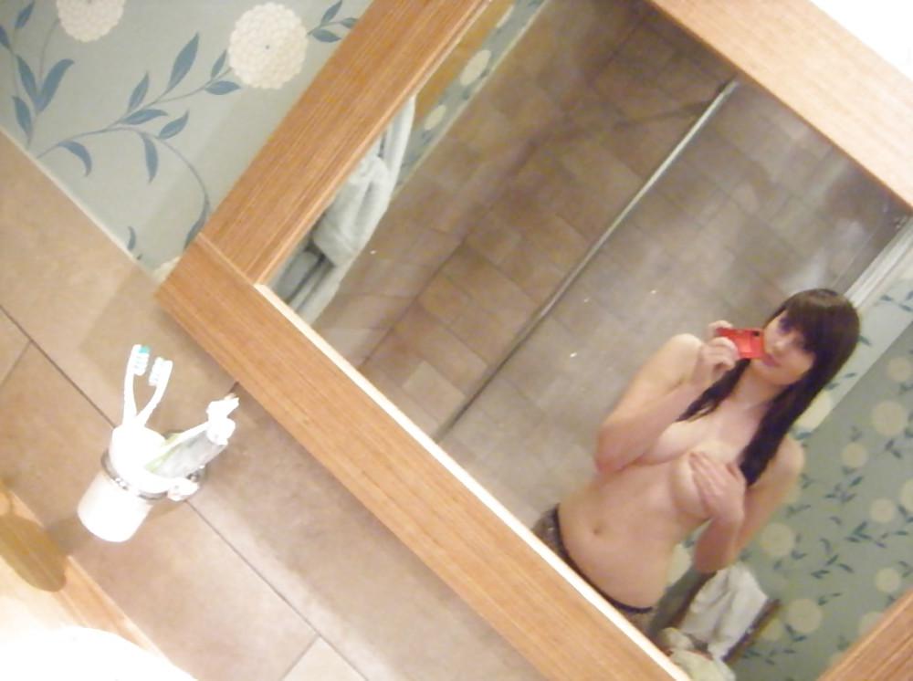 22P Pretty Amateur Brunette 32