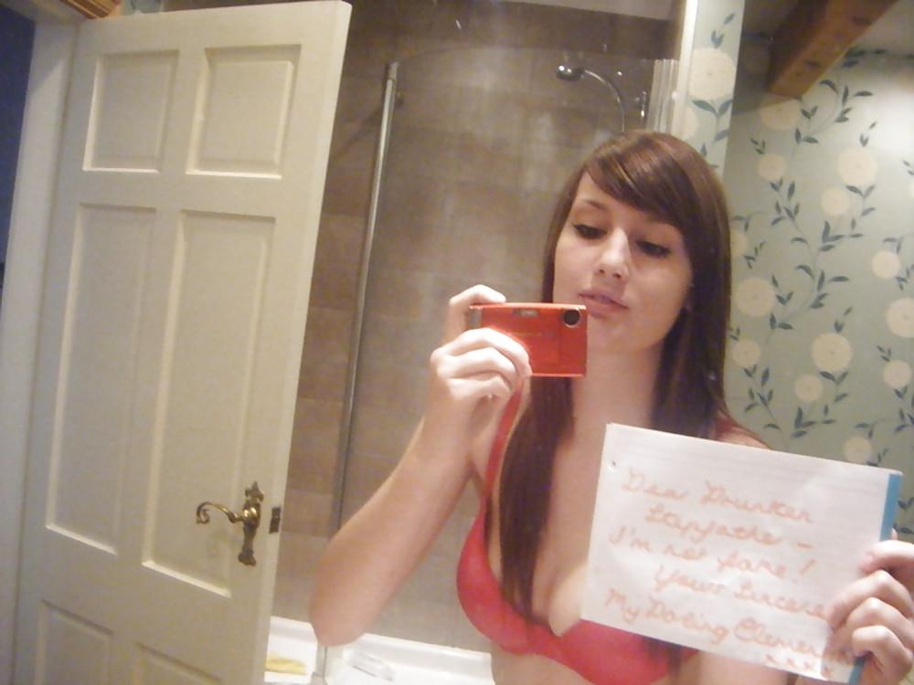22P Pretty Amateur Brunette 32
