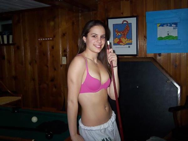 25P Bra Babes 89