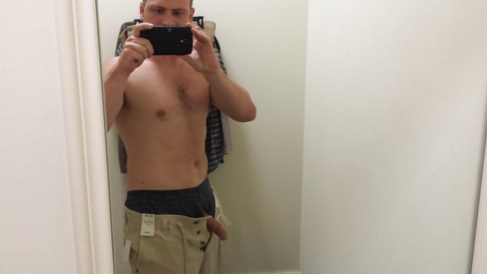 6P Me in a dressing room