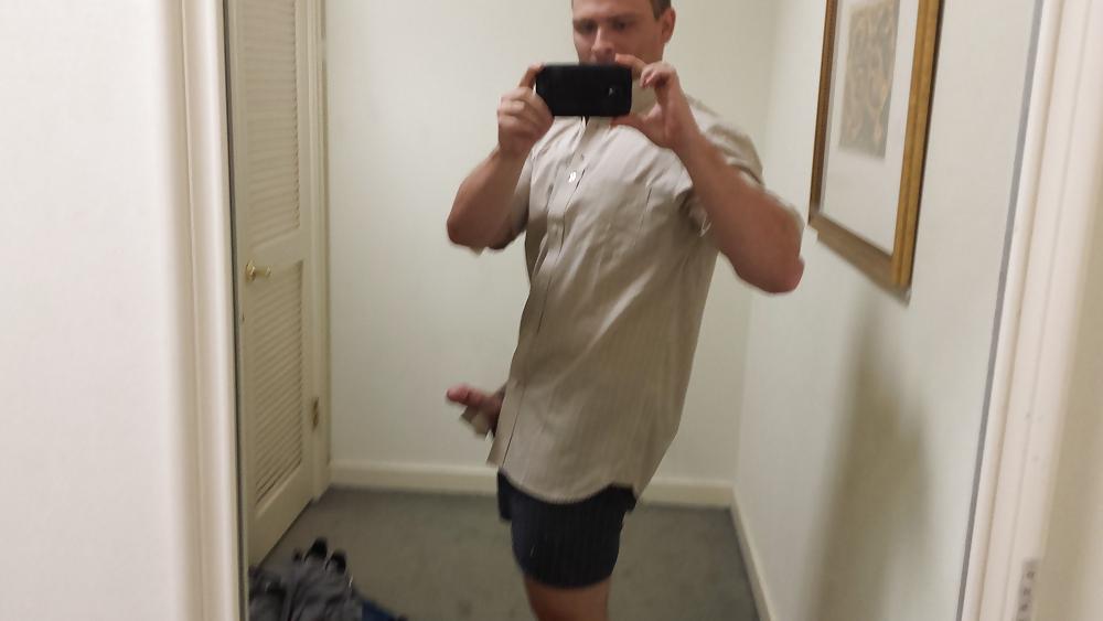 6P Me in a dressing room