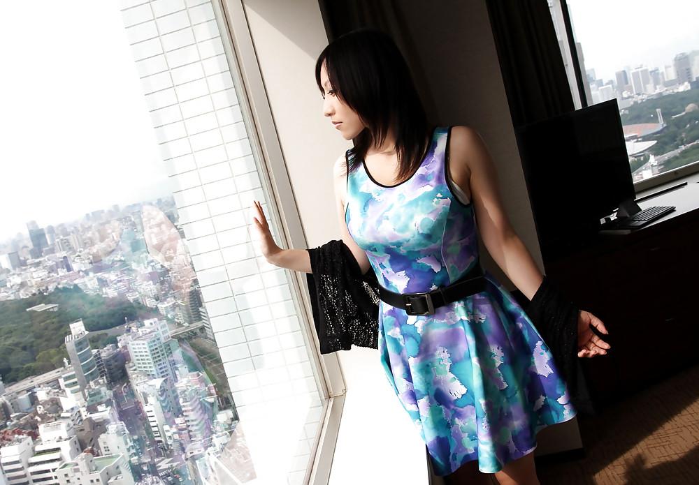 25P Yuna Hoshizaki - Beautiful Japanese PornStar