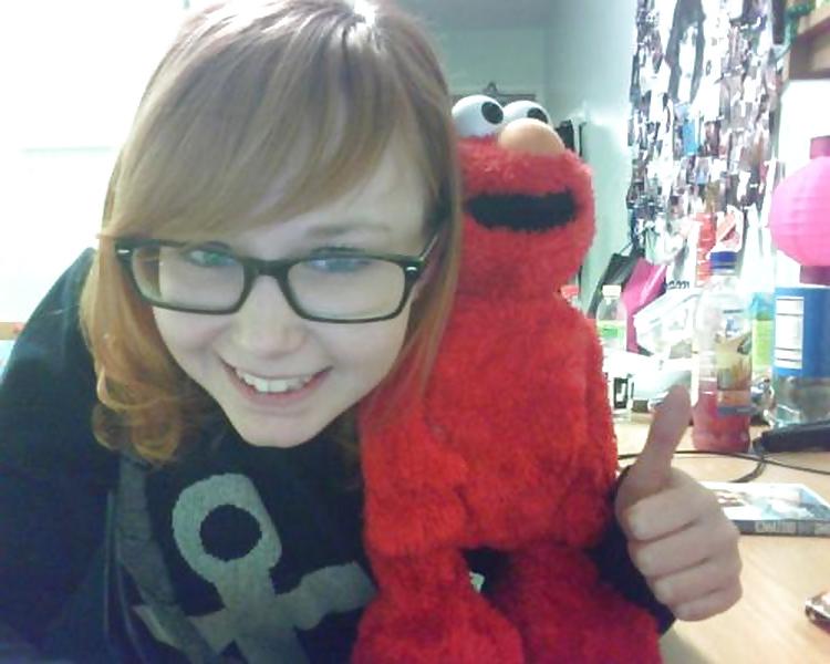 25P Pretty Amateur RedHead Lauren 6