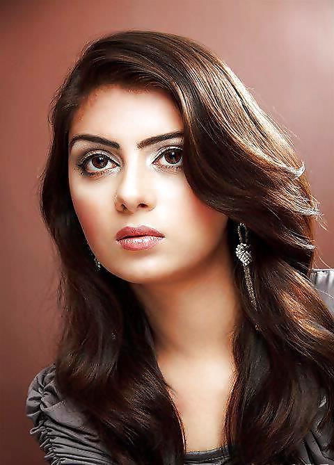 16P Sexy paki faces for face fuck
