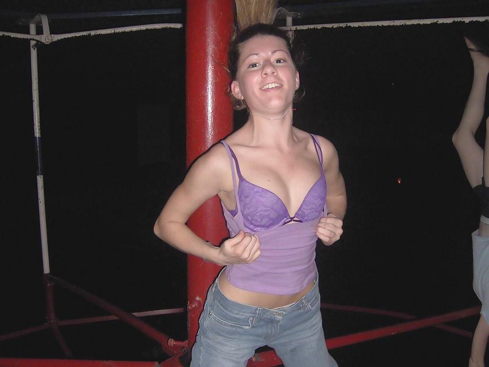25P Bra Babes 136