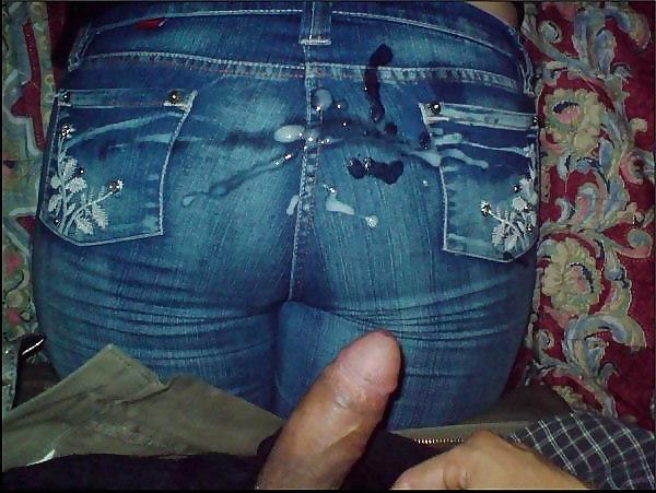10P Cum on clothes