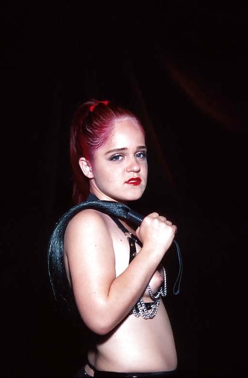 20P Twidget the Midget - Midget Mistress