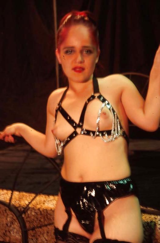 20P Twidget the Midget - Midget Mistress