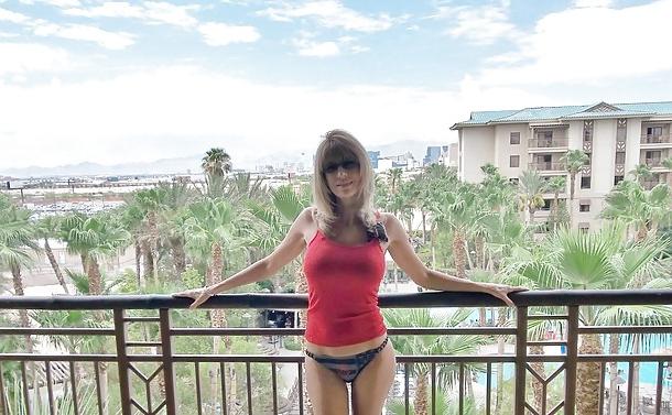 25P Fit Fake Tit MILF