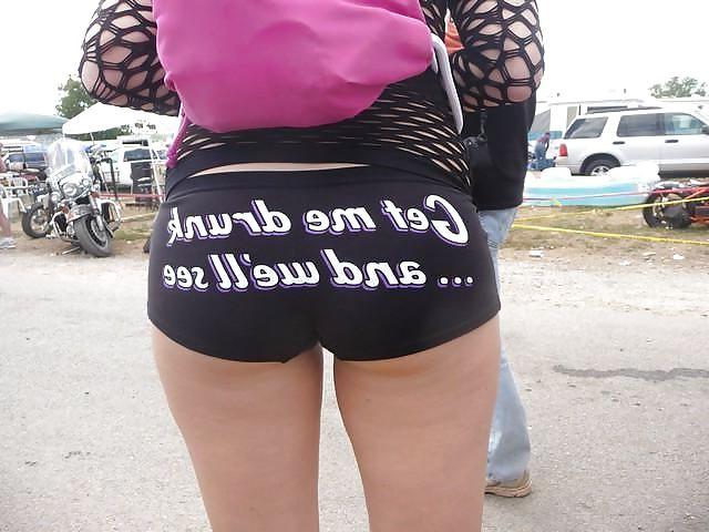 21P Biker girls