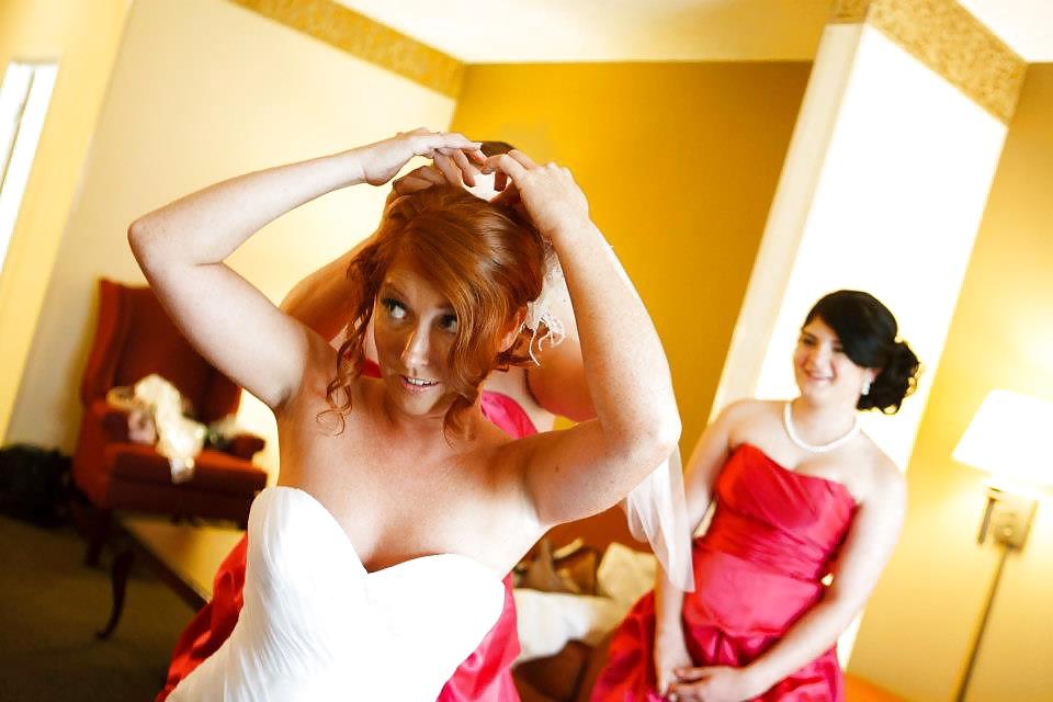 25P Young Sexy Grade School Teacher (What would you do to her?)