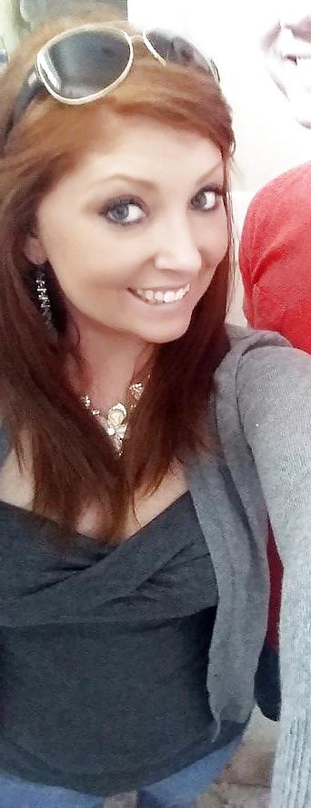 25P Young Sexy Grade School Teacher (What would you do to her?)