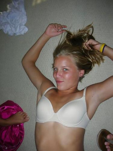25P Bra Babes 100