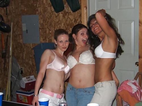 25P Bra Babes 100