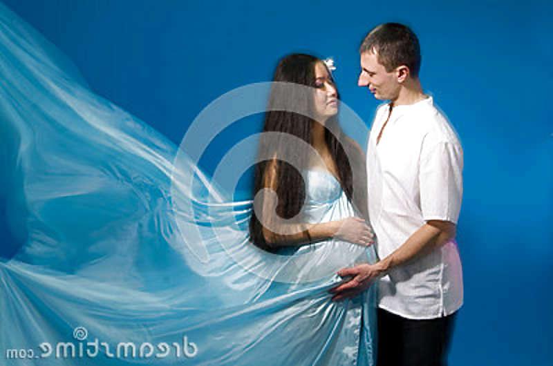 25P Pregnant Women In Satin