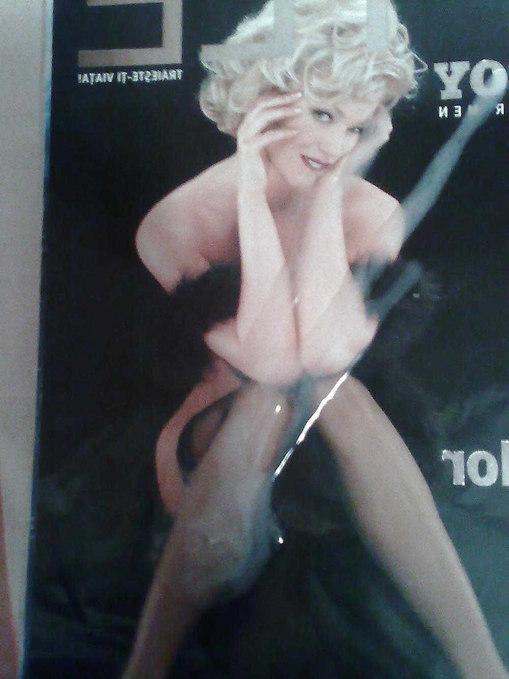 25P Cum on dolls .
