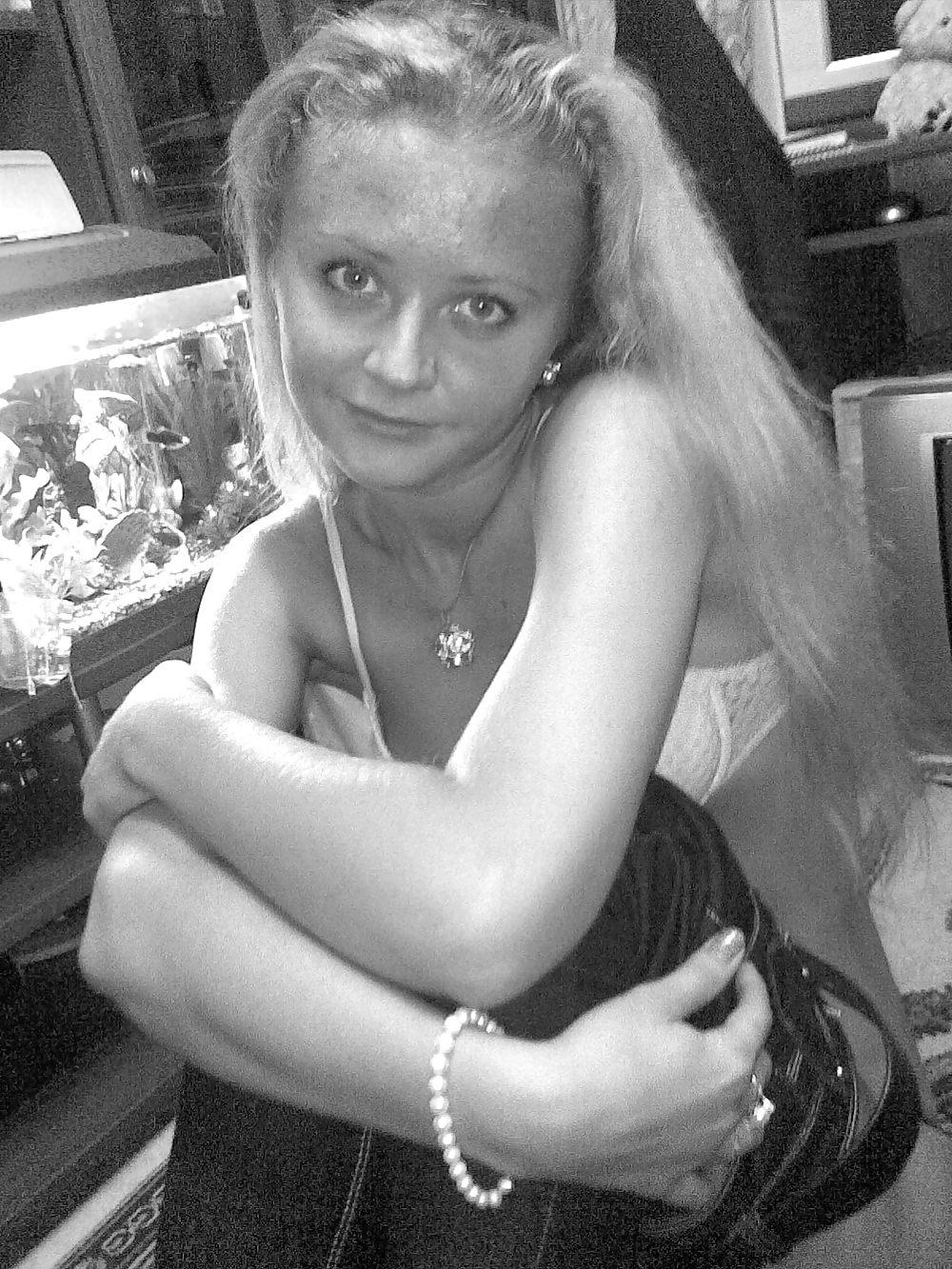 25P Pretty Amateur Katia