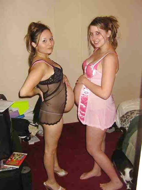 25P My favorite pregnant moms in thongs and nightgowns