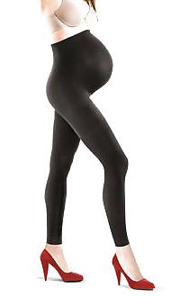 25P My favorite pregnant moms in thongs and nightgowns