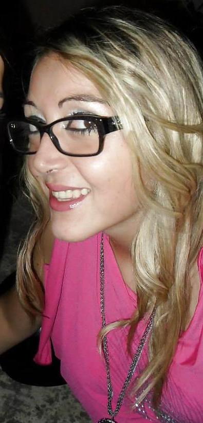 10P Simy - Blonde Silly Tease 