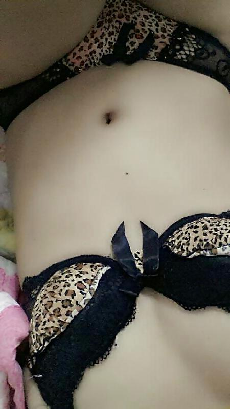 14P Thai girl