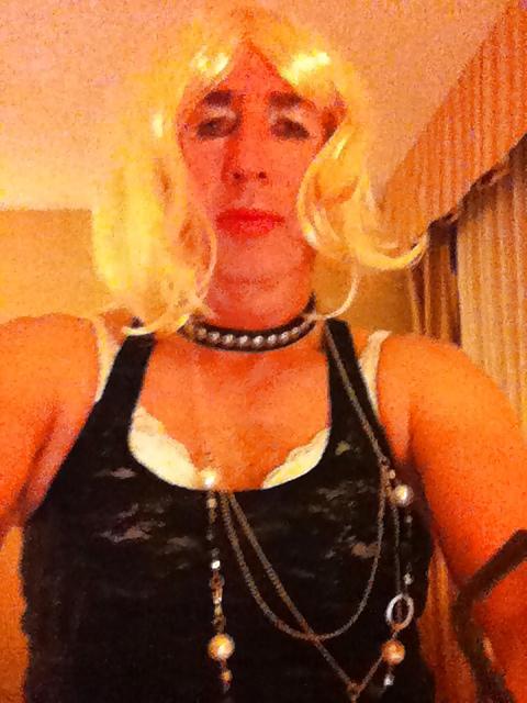 19P Erica dresses and performs in her hotel room