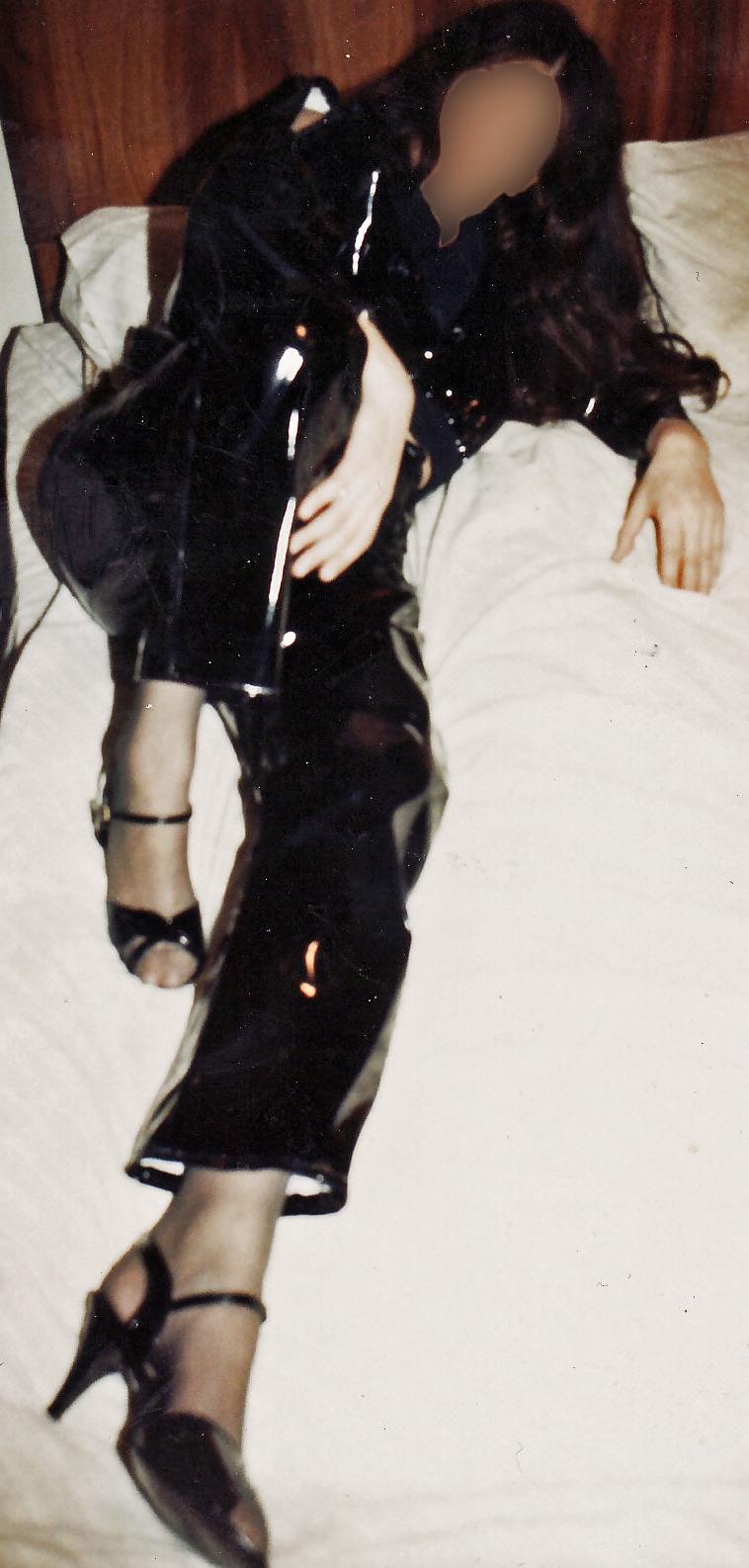 10P She likes cum on her plastic