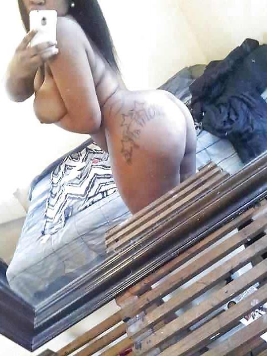 25P Pretty young amateur teens of all colors