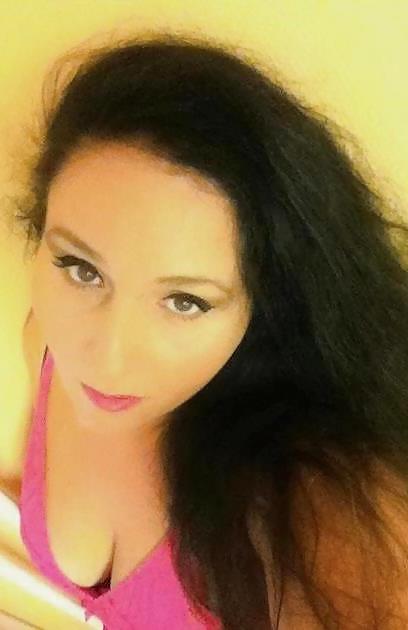 17P PLEAS CUM ON HER FACE TRIB !