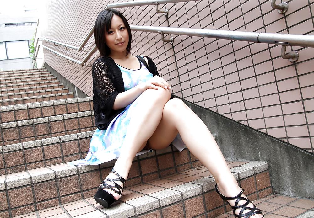 25P Yuna Hoshizaki - Beautiful Japanese PornStar