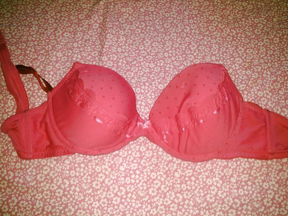 16P Los calzones y bra de mi vecina