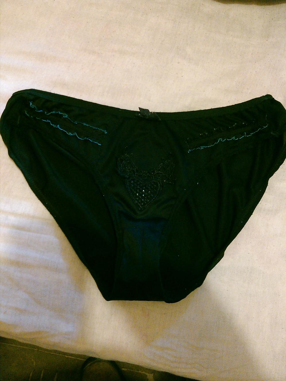 16P Los calzones y bra de mi vecina
